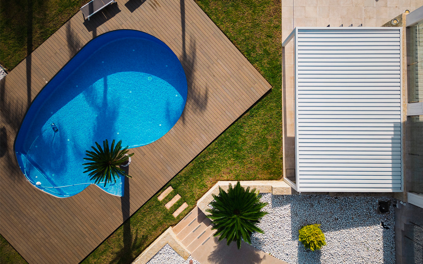 Pérgolas de aluminio: un refugio elegante y resistente para cualquier clima