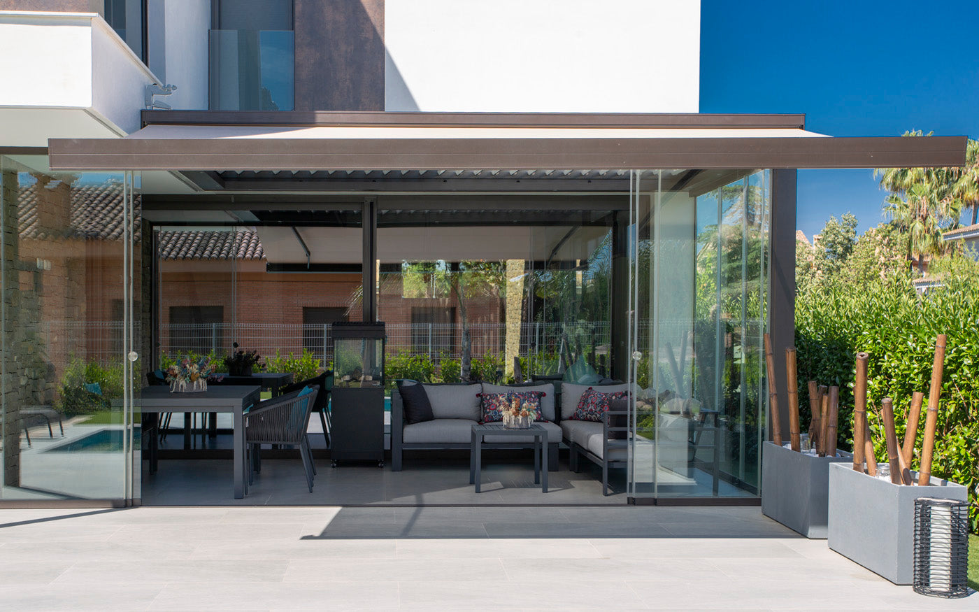 Pérgolas Adosadas: Conoce todas sus ventajas | SIX96, image size:1400x875